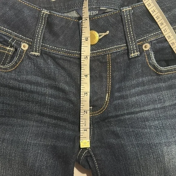 American Eagle Slim Boot Cut Blue Jean Feathering Low Rise Size 4 Regular L32 - Picture 9 of 10